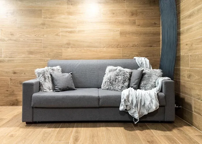 Hellochalet Cervinia - Snowline Lulu - Ski-in Ski-out Apartment